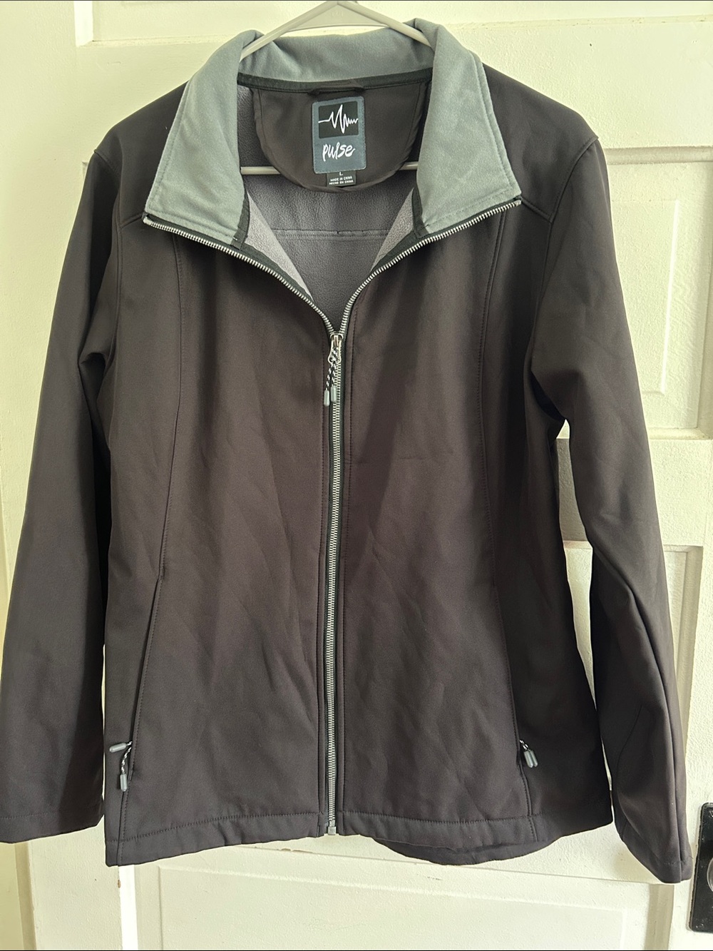 Pulse Black Utility Softshell Jacket with Gray Collar